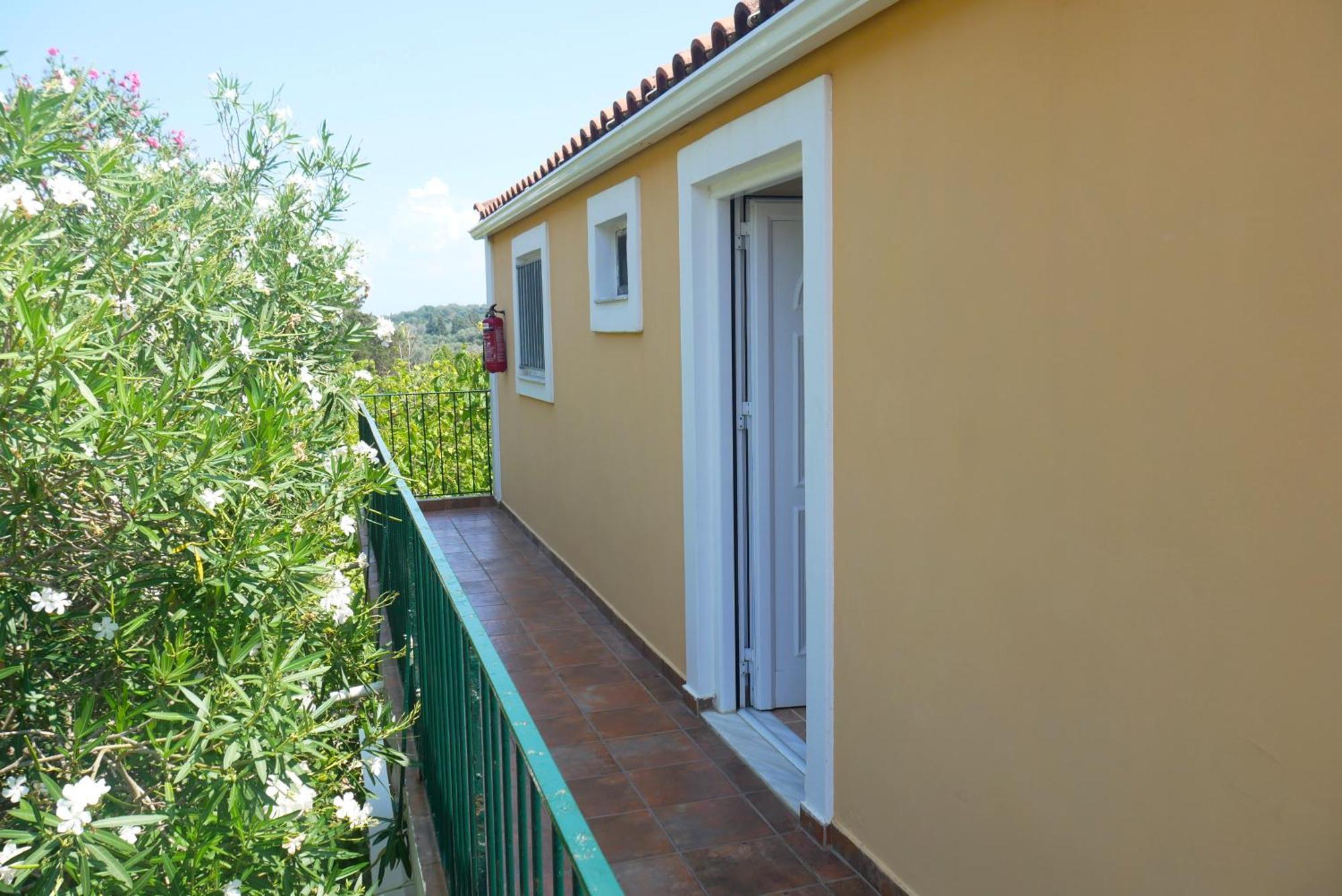 Villa Vania Gardenos Vitaládes Екстериор снимка