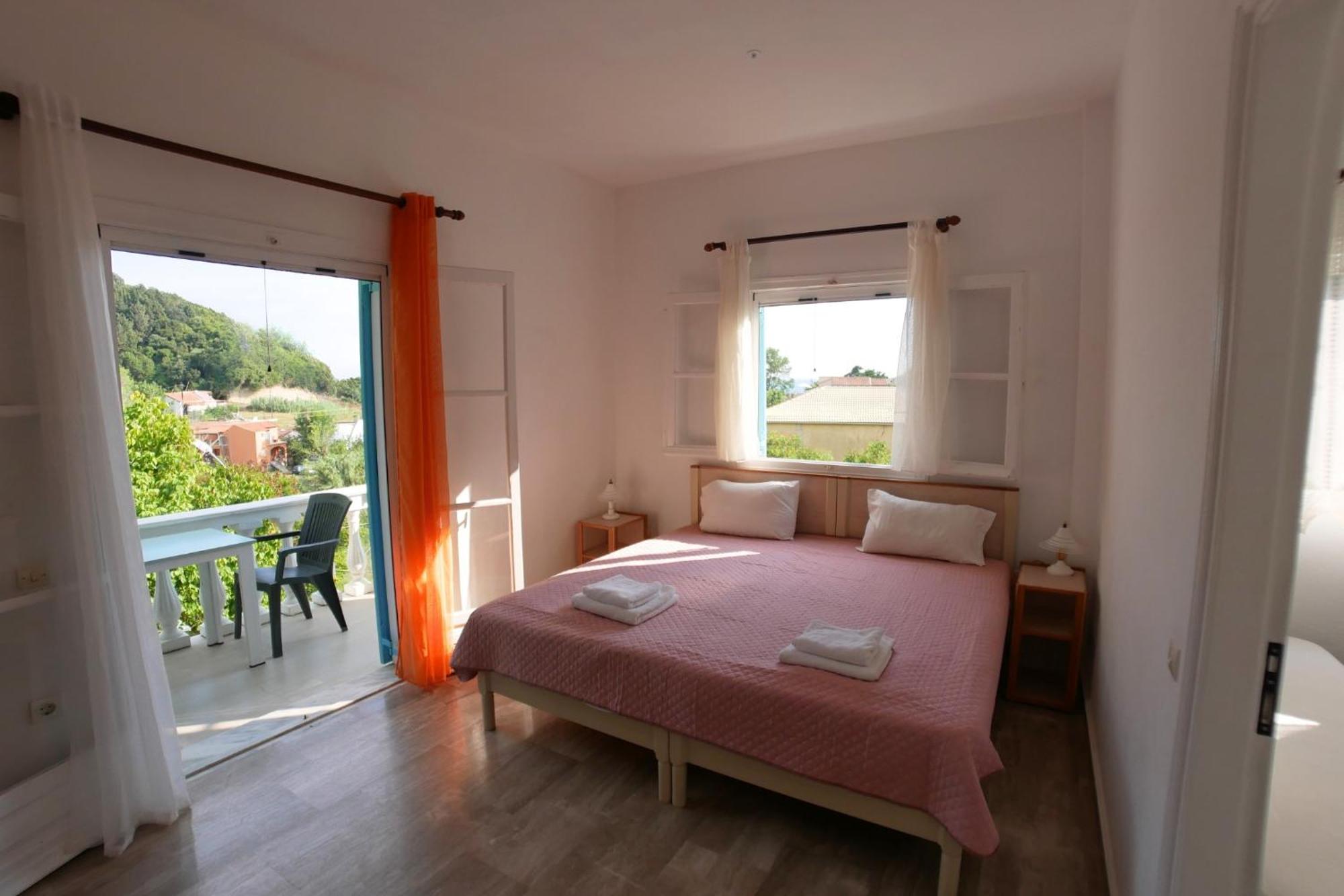 Villa Vania Gardenos Vitaládes Екстериор снимка